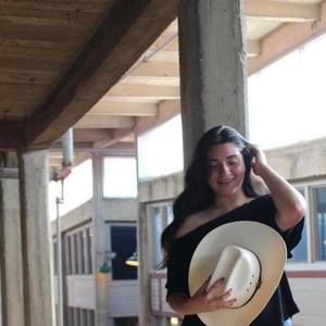 Meet your Posher, Emily gonzalez